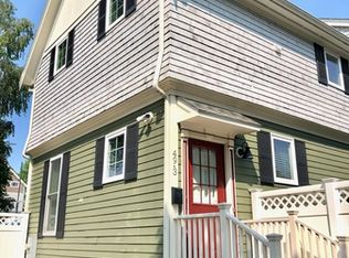 49 Cedar St #3, Cambridge, MA 02140