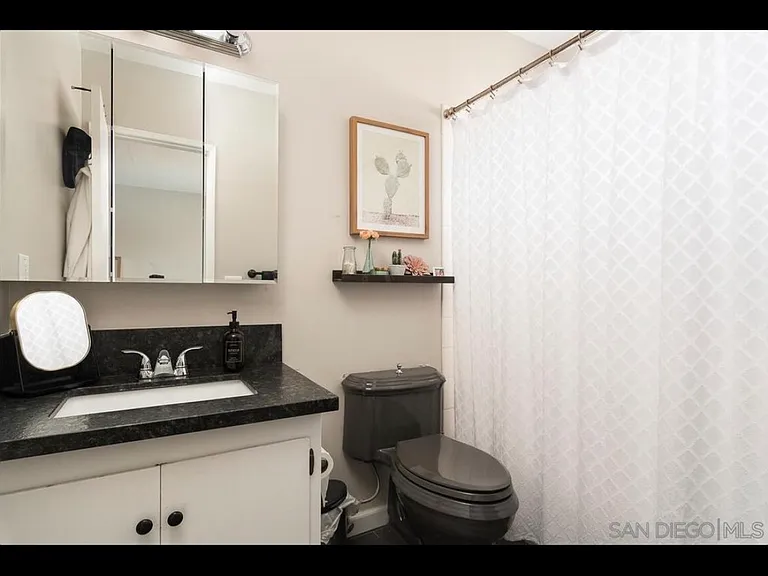 4560 Maple Ave #223 — Photo 22