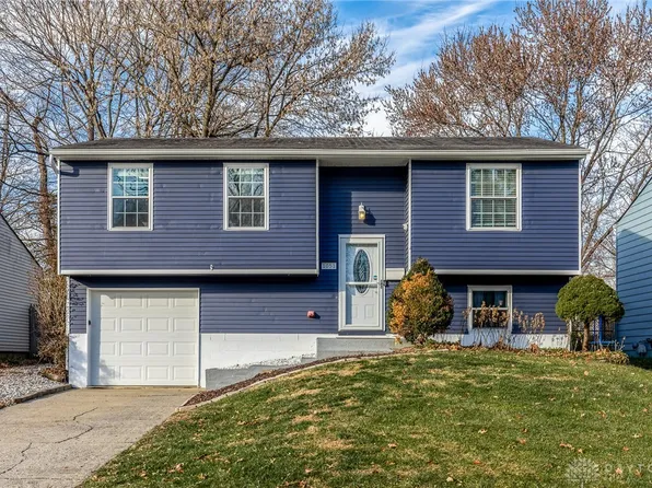 1051 Baytree Ct, Cincinnati, OH 45230