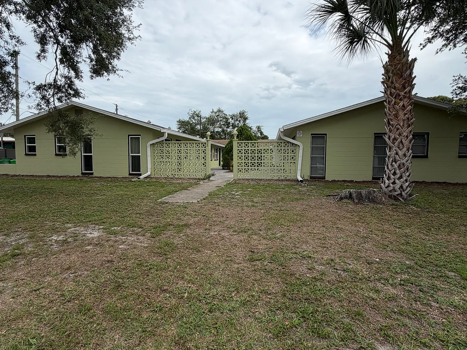 1 bed, 550 sqft, $1,200 — Photo 1