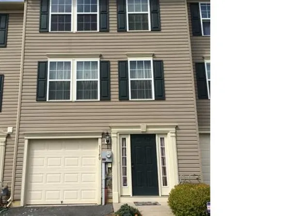 1140 Sparrow Way, Breinigsville, PA 18031
