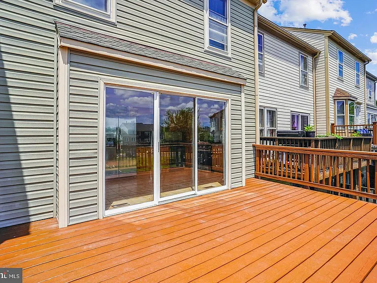 10491 Trinidad Ct — Photo 3