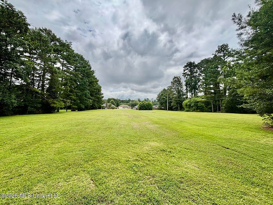 1st image of Fox Loop Ct