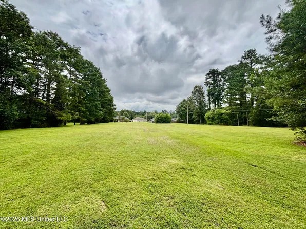 Fox Loop Ct, McComb, MS 39648