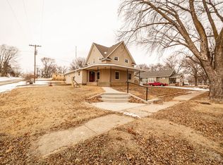 602 Locust St, Miltonvale, KS 67466