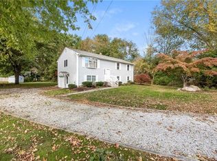35 Baker Way, North Kingstown, RI 02852