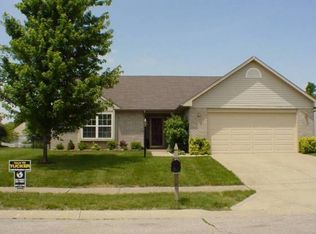 9910 Glenburr Ct, Fishers, IN 46038