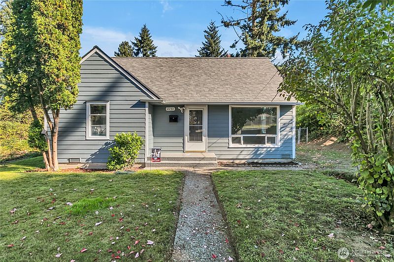 2nd image of 12230 68th Avenue S