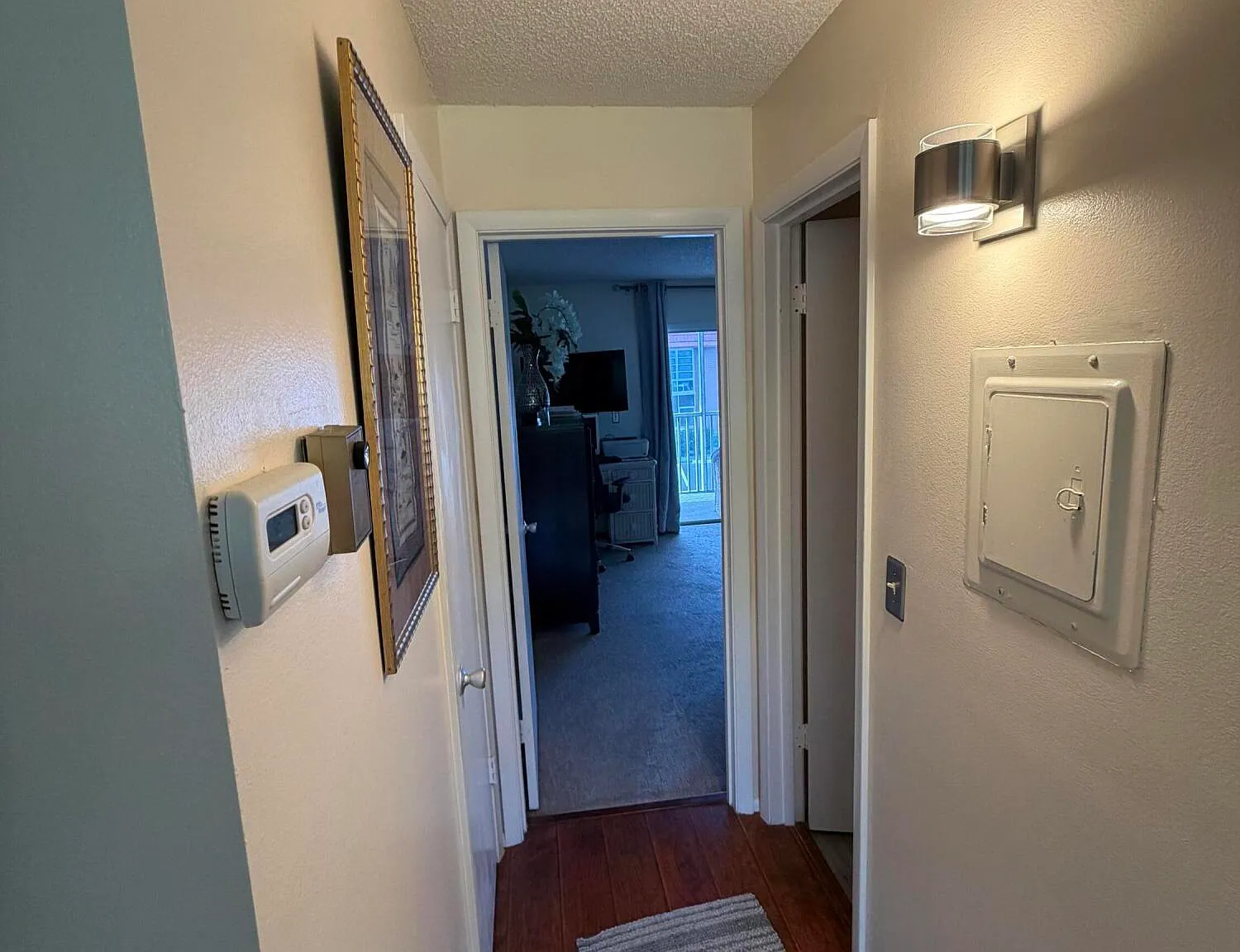 1 bed, 1.5 bath, 750 sqft, $1,600 — Photo 4