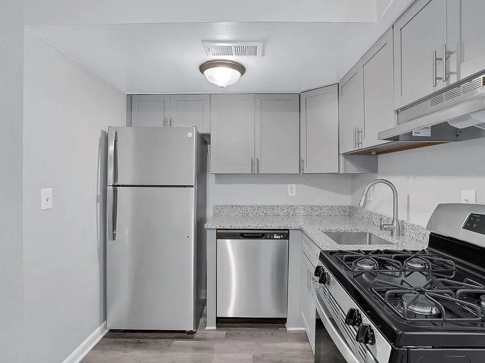 Riverstone I