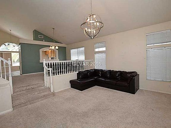 5th image of 1614 Buffalo Trail Dr