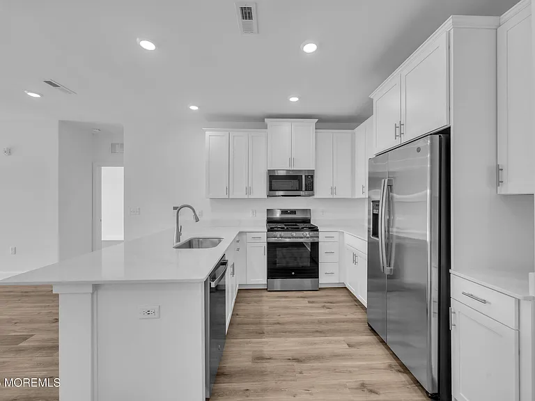 28311 Radford Ct #2829 — Photo 9