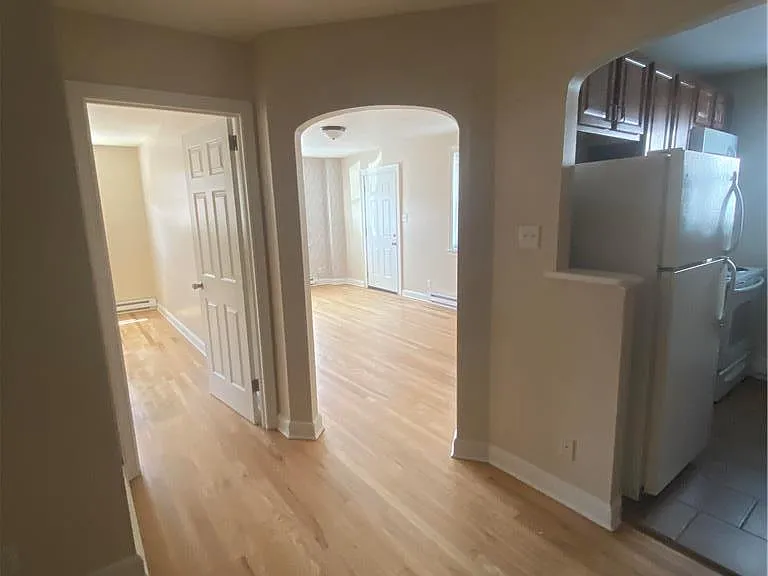 542 2nd Ave #1 — Photo 3