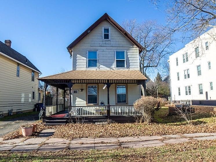 1st image of 16 Hallock Ave