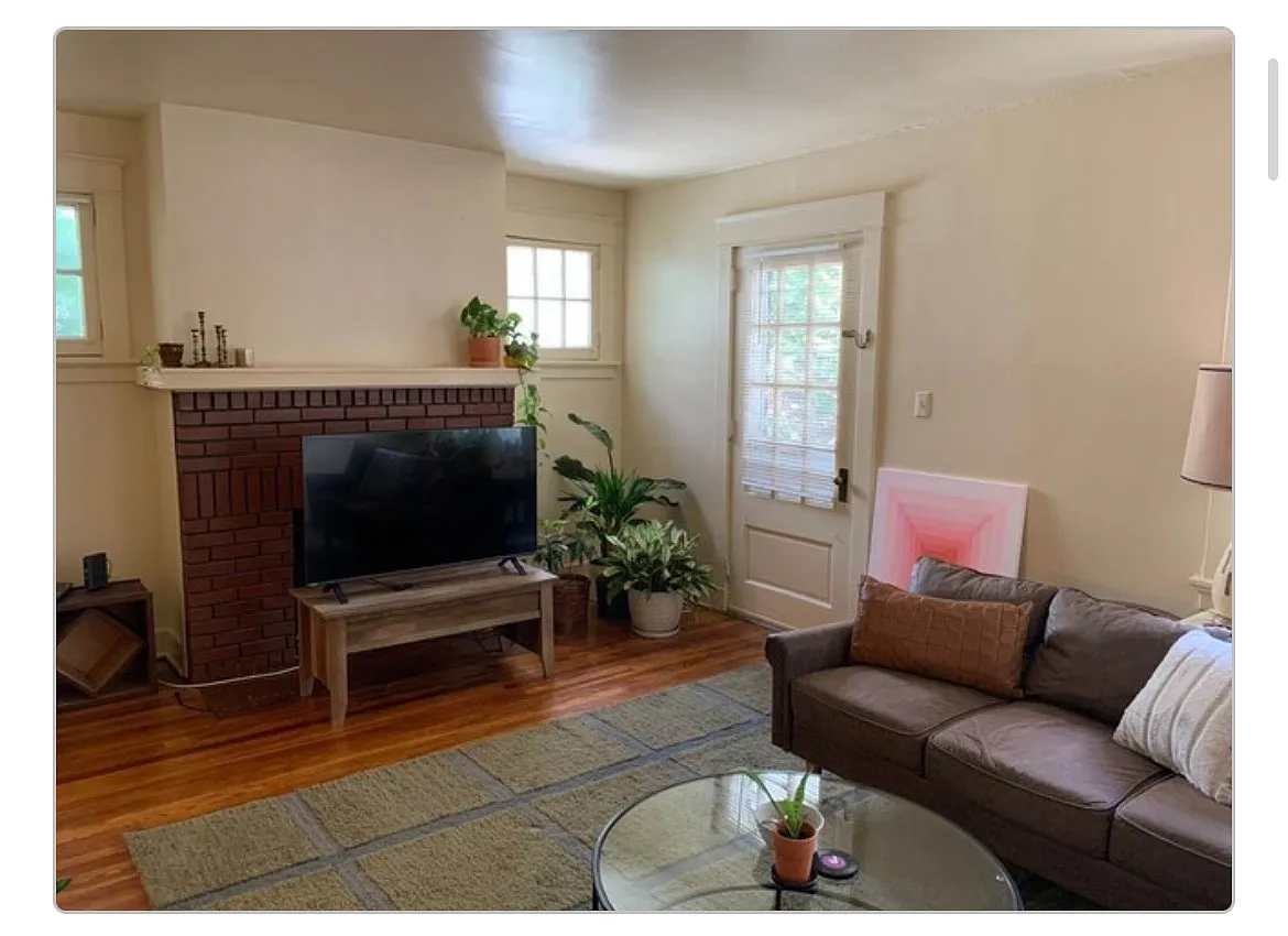 Building Photo - 6637 Dalzell Pl #2