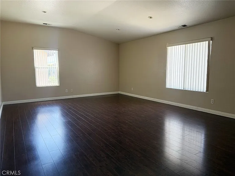 6569 Gladiola St — Photo 21