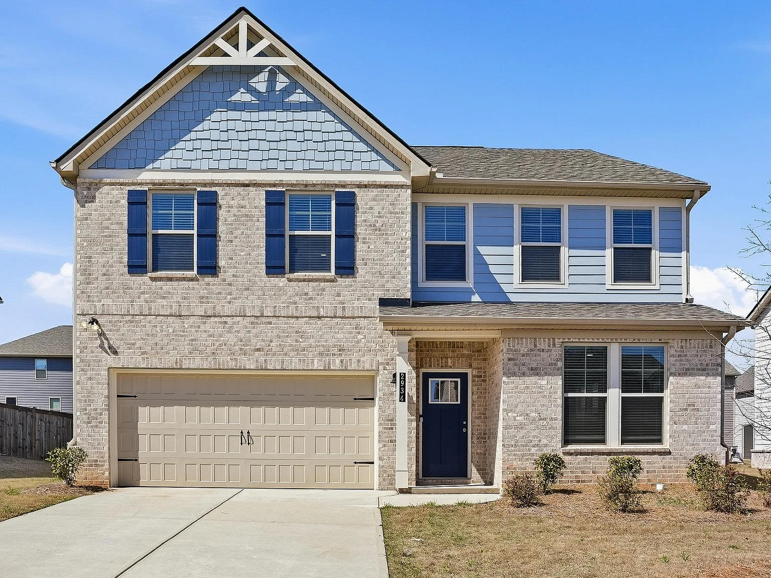 5 bed, 3228 sqft, $4,500 — Photo 1