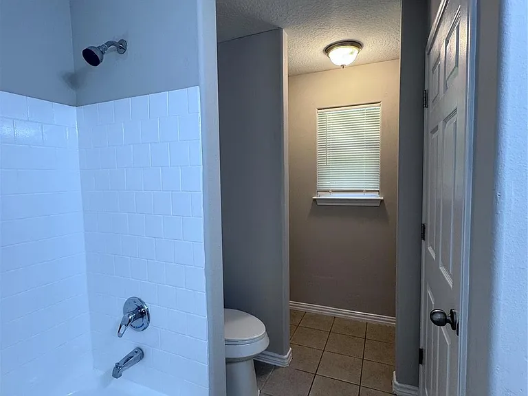 12551 Royal Lake Dr — Photo 6