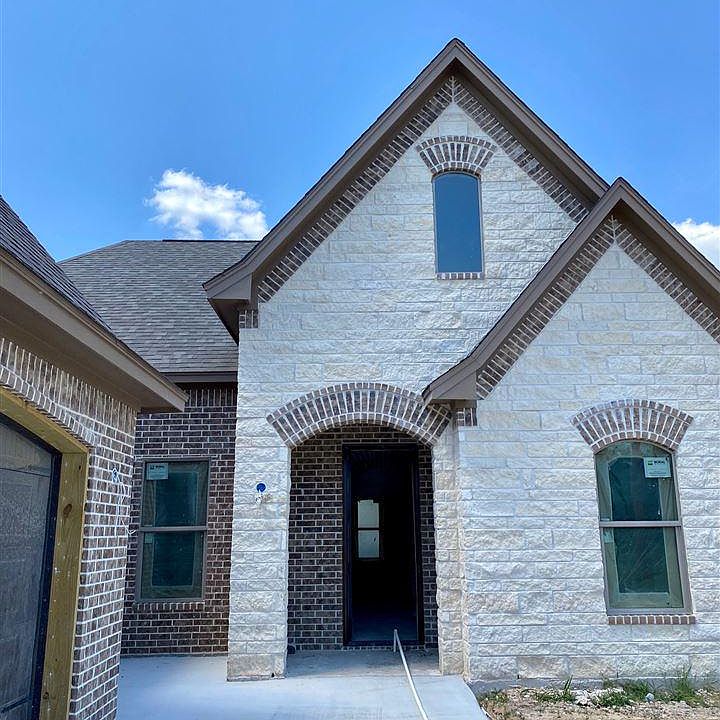 2nd image of 8420 Vaquero Dr