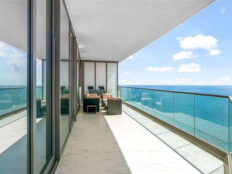 18975 Collins Ave #3504 — Photo 9