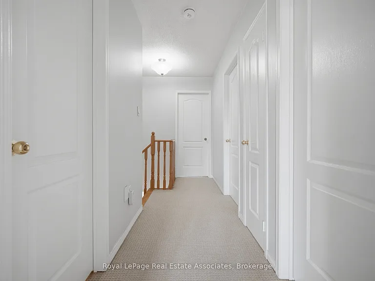 70 Echoridge Dr — Photo 25