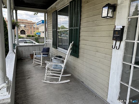 4th image of 17 Cook Street