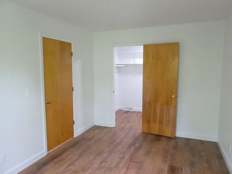 1115 Ridge Rd — Photo 17