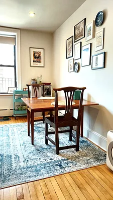 Rented by R New York | media 4