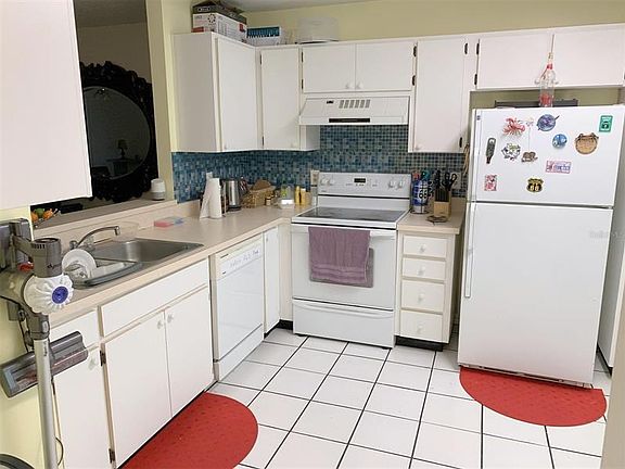 2nd image of 5401 Britwell Ct Unit 5401