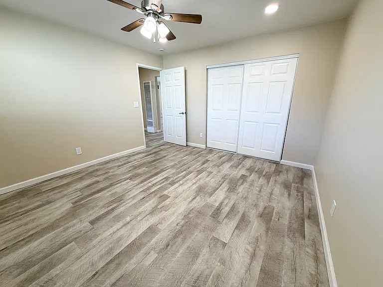 120 Granada Dr #12 — Photo 7