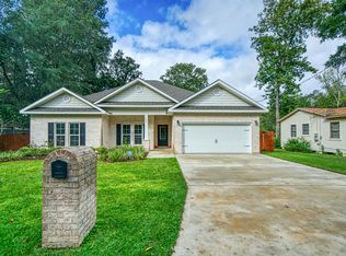 803 Tee St, Niceville, FL 32578