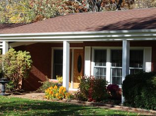 9115 Ambleside Dr, Mentor, OH 44060