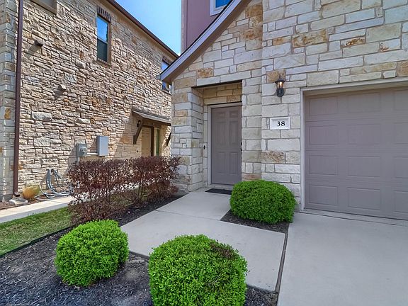 4th image of 2105 Town Centre Dr Unit 38