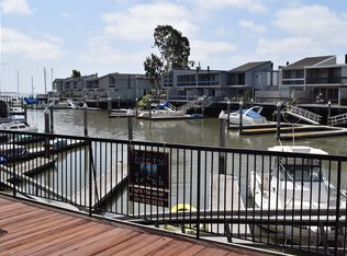 410 Tideway Dr, Alameda, CA