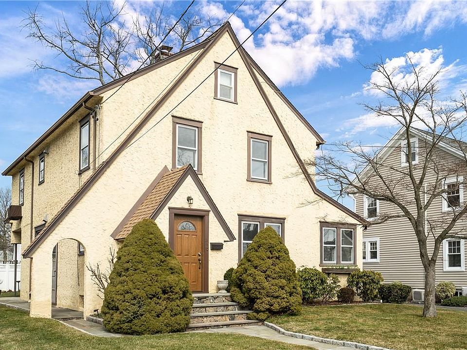 1st image of 78 Hawley Avenue