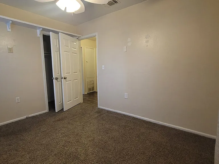 701 E Pinecrest Dr — Photo 9
