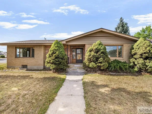 1486 E 16th St, Idaho Falls, ID 83404
