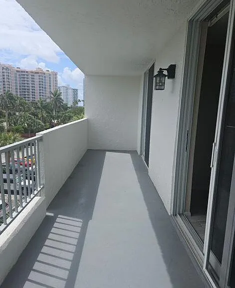 1421 S Ocean Blvd #412 — Photo 10