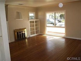 2nd image of 815 N Campus Ave