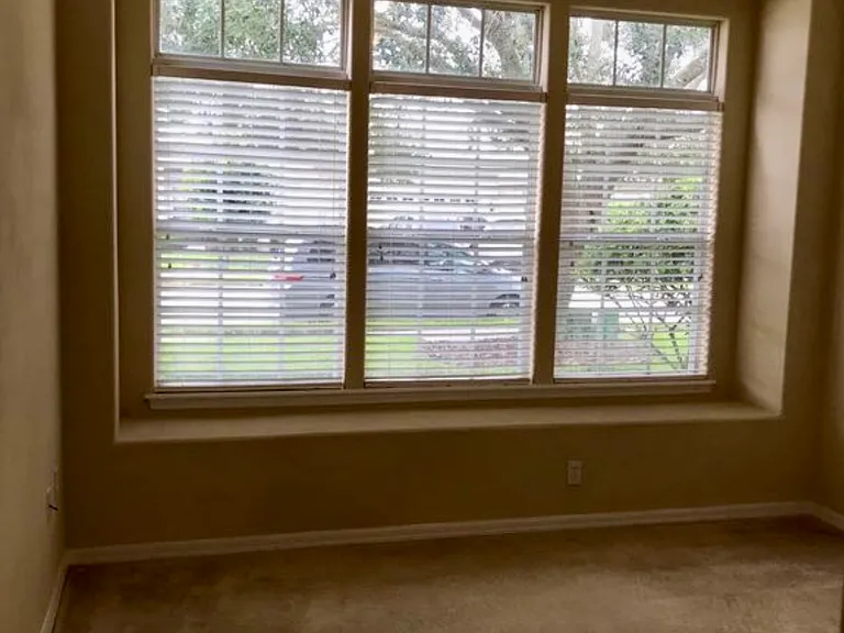 538 Newhall Ln — Photo 38