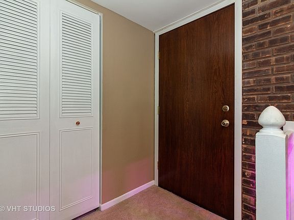 2nd image of 46 W 64th St APT 301