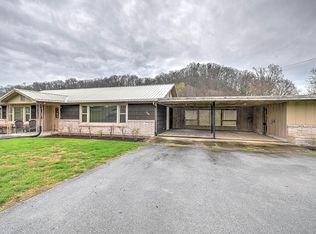 1809 Gray Station Sul Springs Rd, Jonesborough, TN 37659