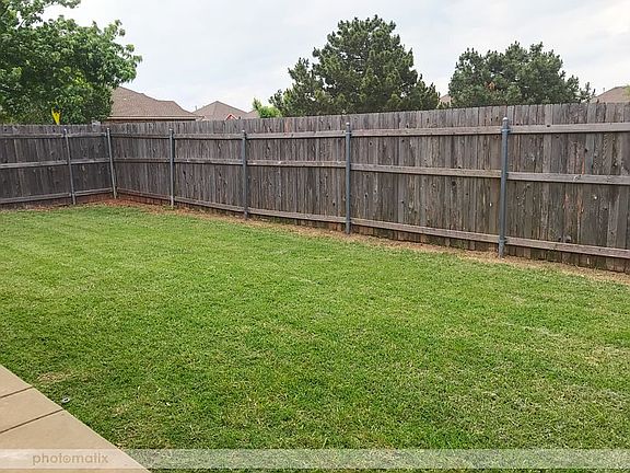 5th image of 2809 Bristol Park Blvd