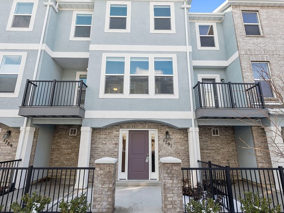 1st image of 1791 W Dalmeny Way