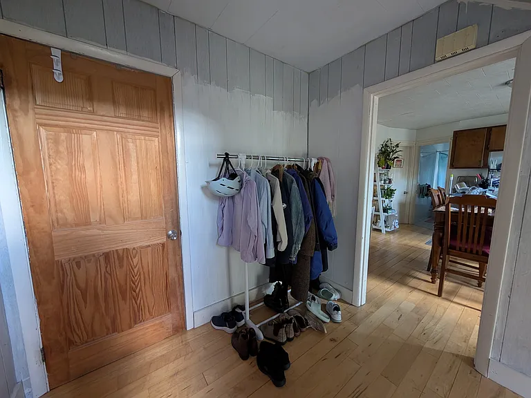 9 Appian Way — Photo 4