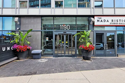 1190 Dundas St E #1212 Photo 1