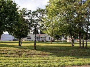 4866 S 155th Rd, Bolivar, MO 65613
