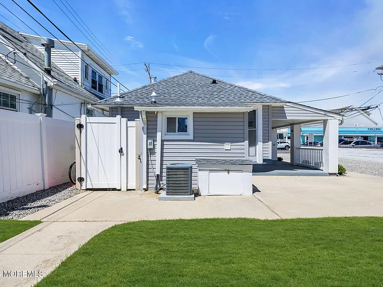 103 17th Ave #FRONT HOUSE — Photo 10