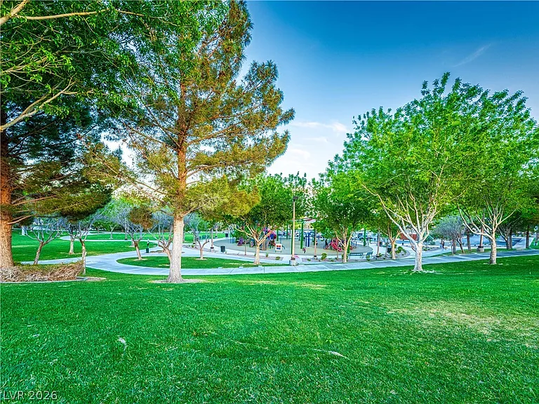 11220 Salentino Ave — Photo 41