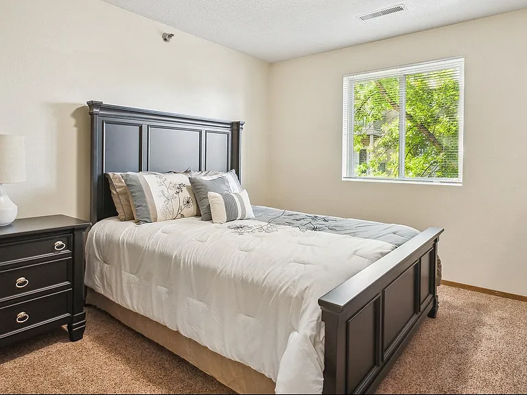 The Legacy Apartments — Photo 8
